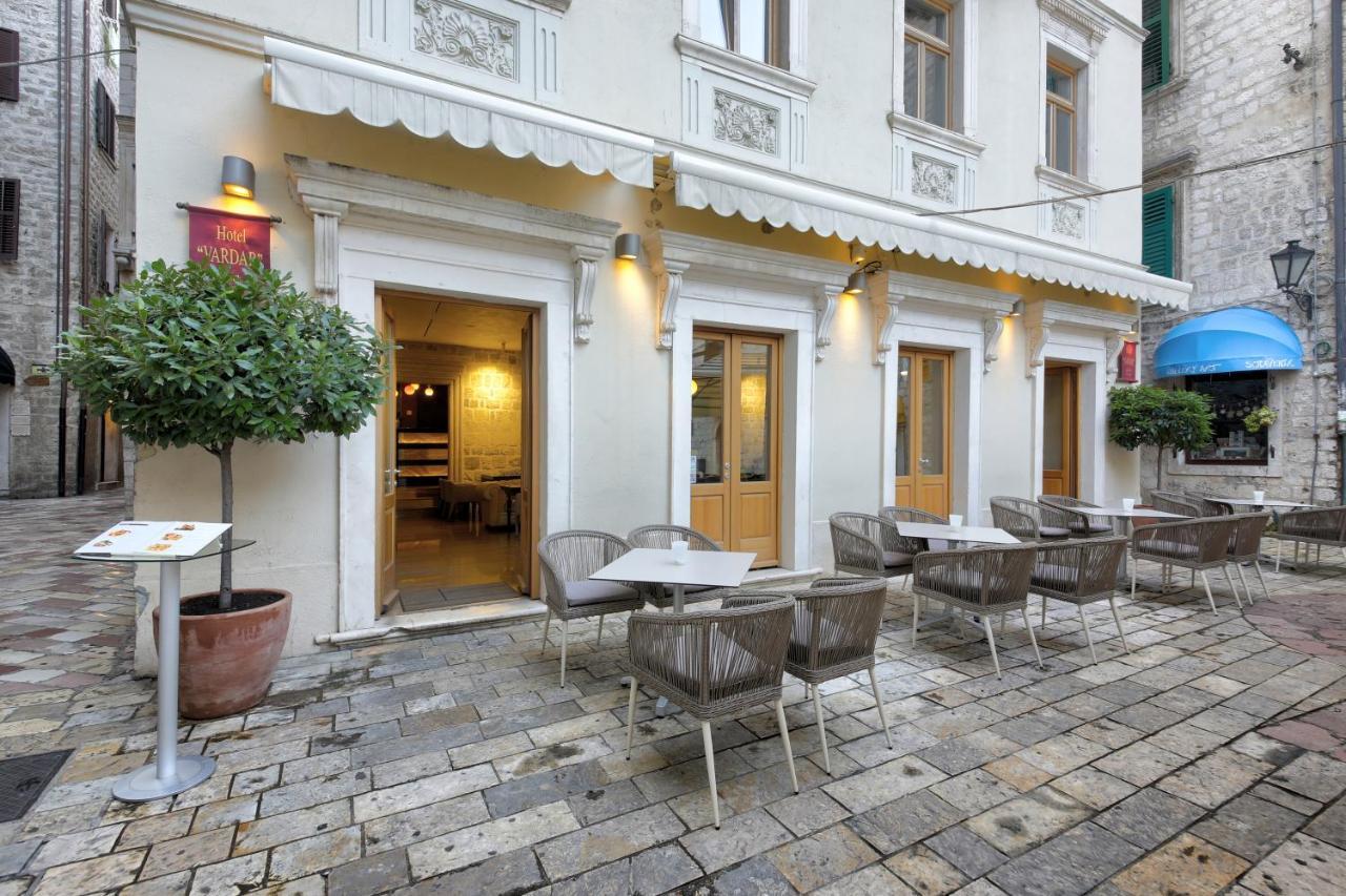 Hotel Vardar Kotor Exterior photo